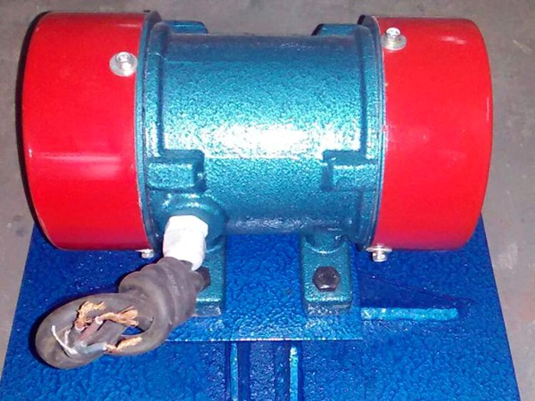 ZFB-40倉(cāng)壁振動(dòng)器